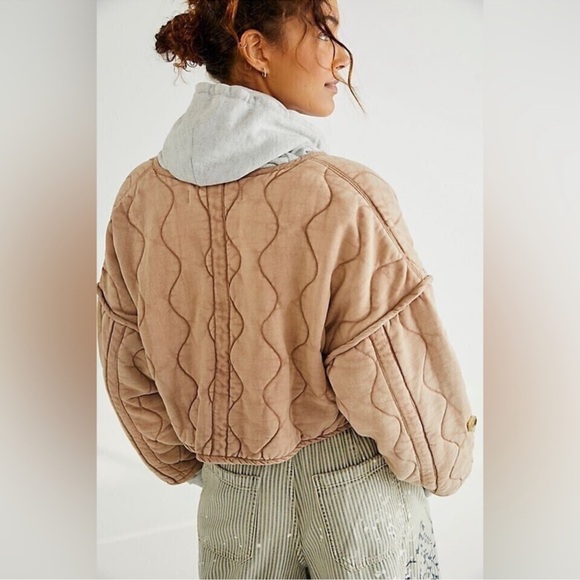 NWT Free People Women’s Gwynnie Quilted Jacket in Champagne Diamonds Large - Picture 5 of 14